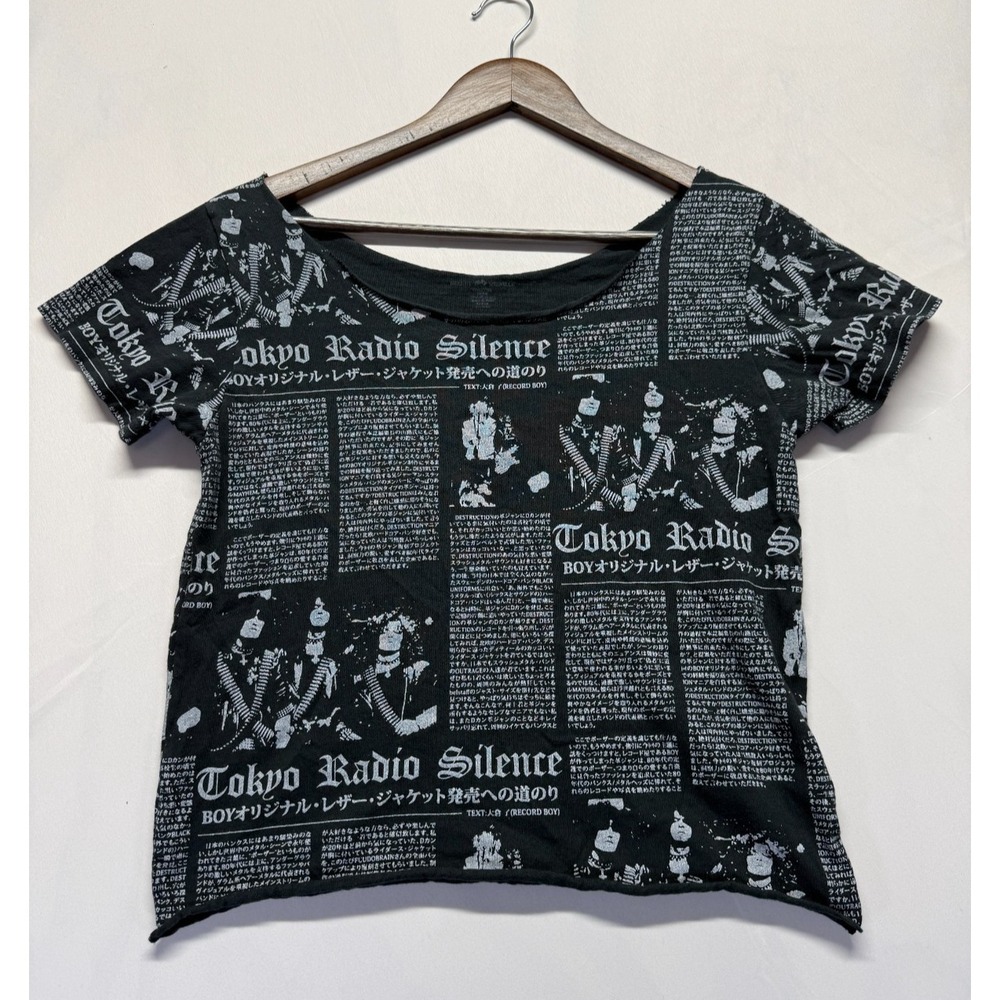 Brandy Melville Top Womens XS Black Graphic Print Tokyo Radio Silence Boat Neck